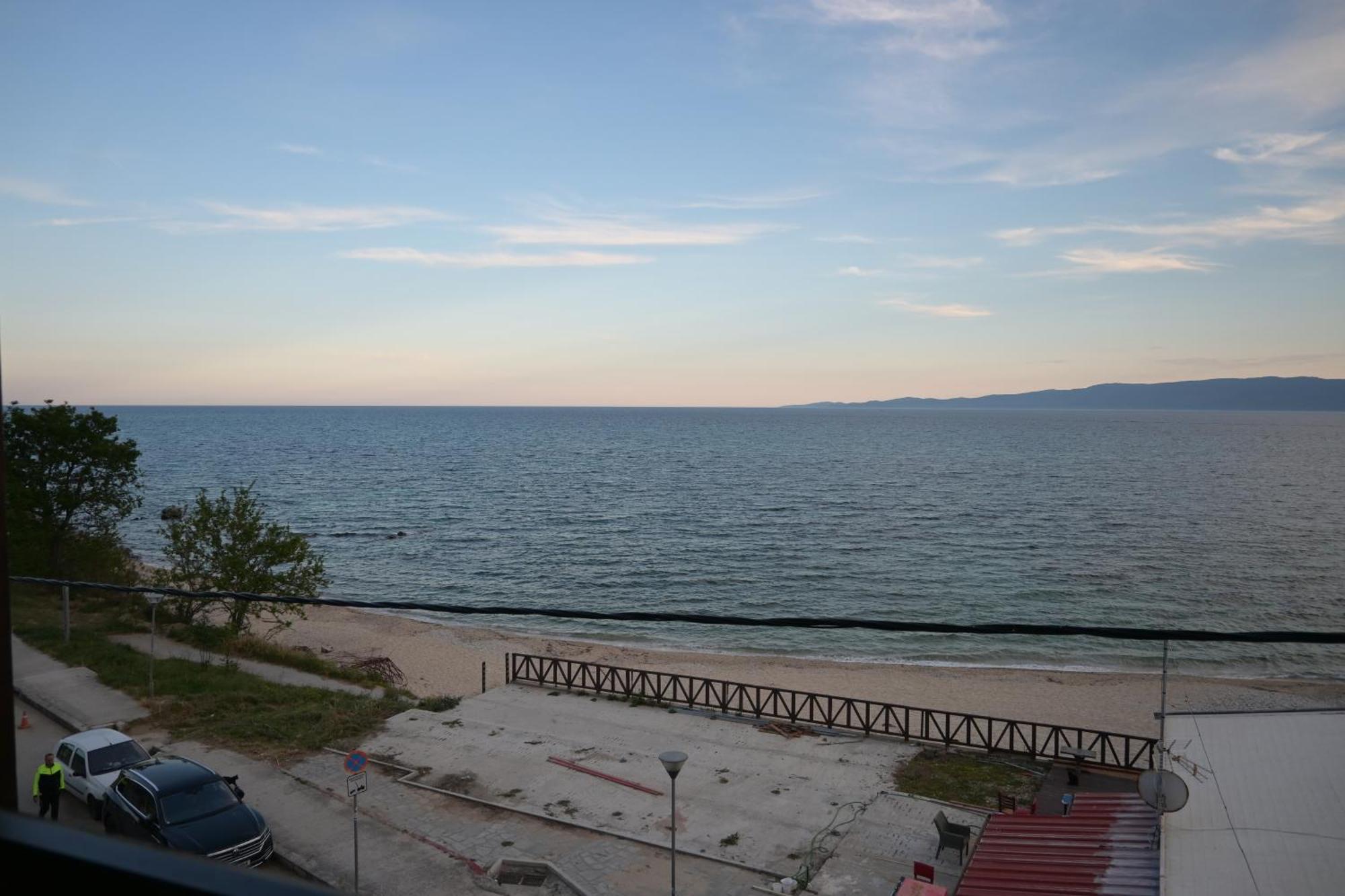 Maria Rooms To Let Ouranoupoli Exteriör bild
