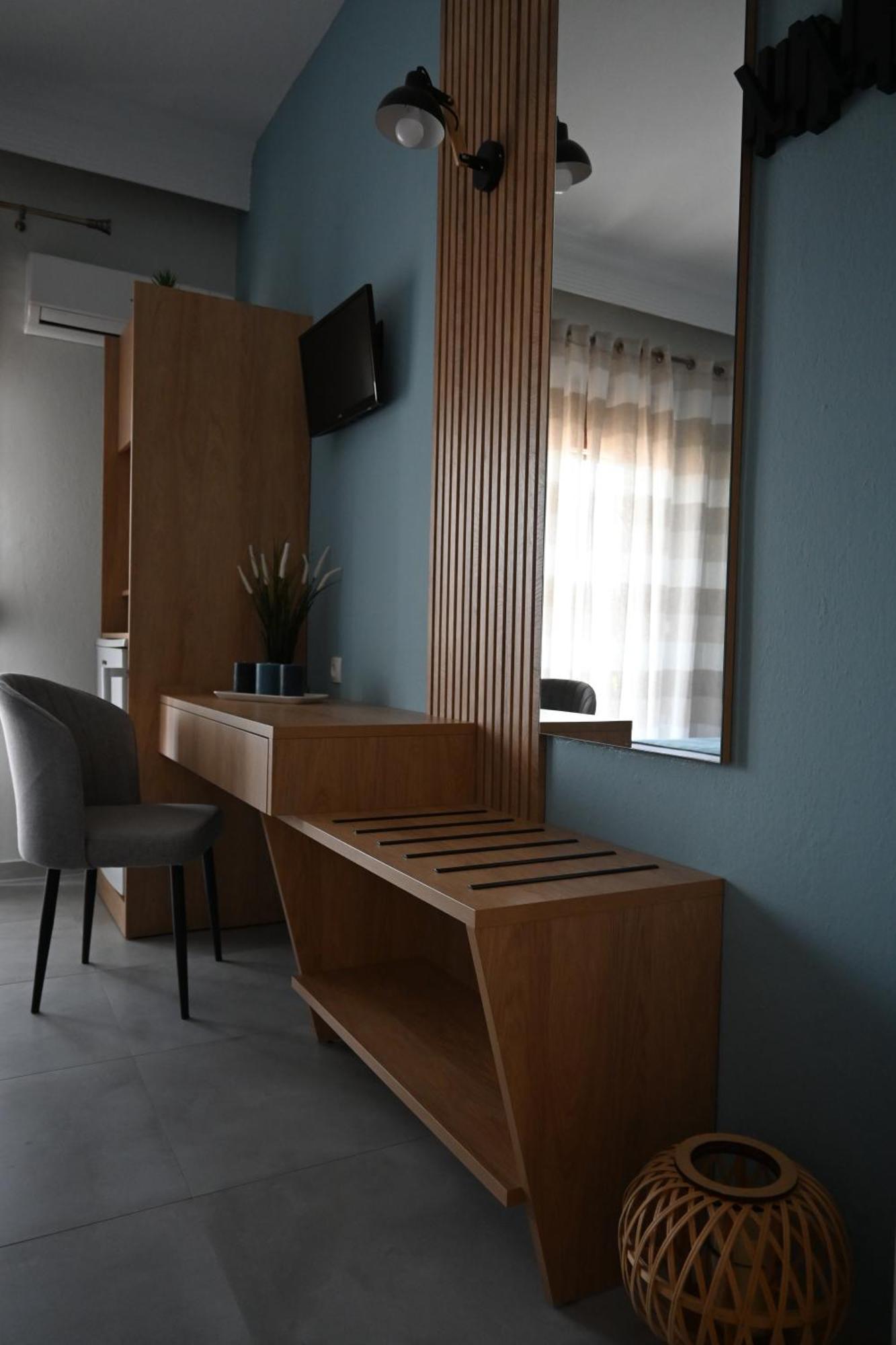 Maria Rooms To Let Ouranoupoli Exteriör bild